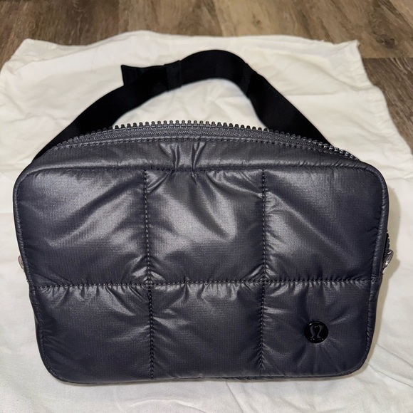 lululemon athletica Handbags - Lululemon quilted grid belt bag 1.5L
